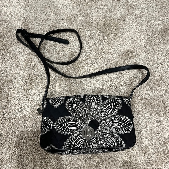 Vera Bradley Black Floral Print Cross Body Bag - Picture 1 of 16